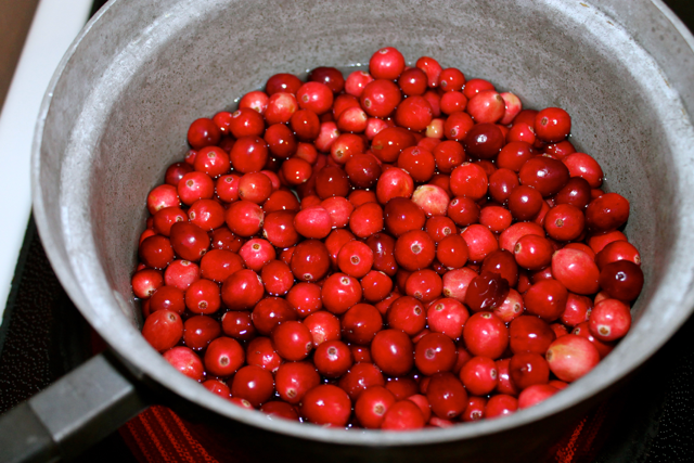 Cranberry Apple Salad a beautiful harmony of fruits, sweet and tart. Find this delicious recipe here at Happy Belly Foodie