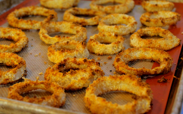 baked onion rings