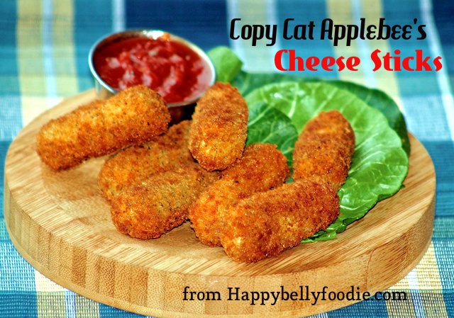Copy Cat Applebee's Cheese Sticks are the perfect treat for game day! Make up a batch and freeze for later. from Happybellyfoodie.com
