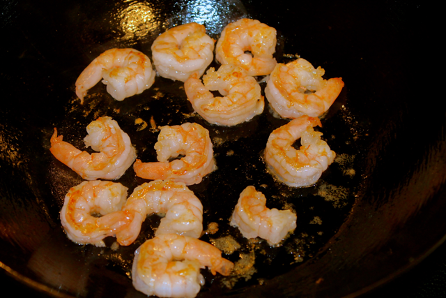 shrimp in wok