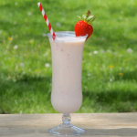 Strawberry Banana Kefir Smoothie ~ How to make milk Kefir