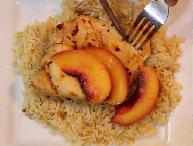 Instant Pot Spicy Peach Chicken