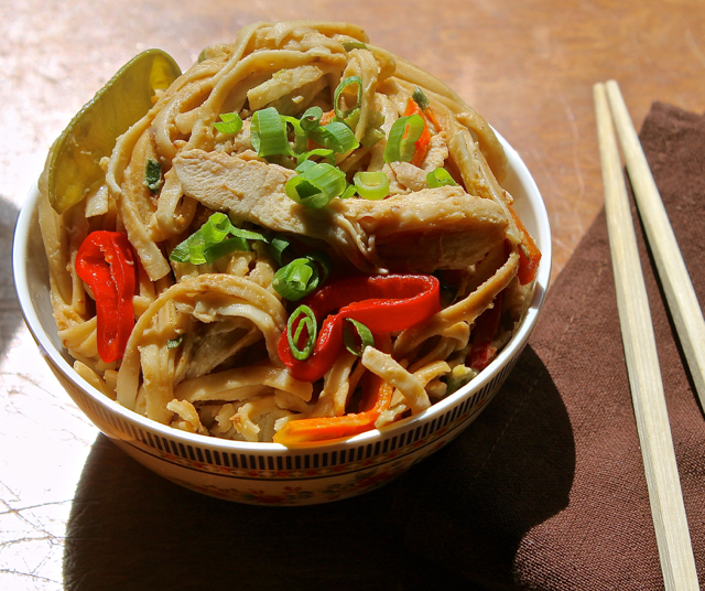 Thai Peanut Chicken Lo Mein