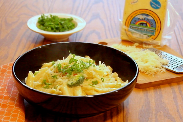 Pressure Cooker Garden Fresh Penne Alfredo is a delightfully creamy pasta dish made with fresh cheese from the farm. Make it fresh and make it best!